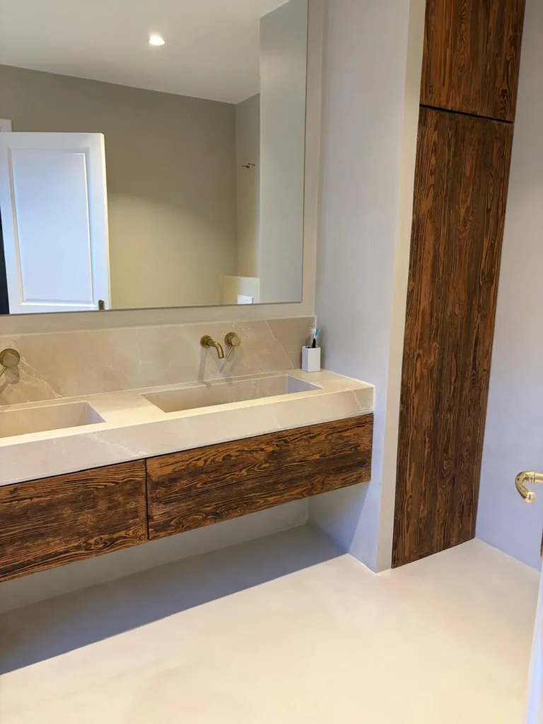 Microcemento en un baño