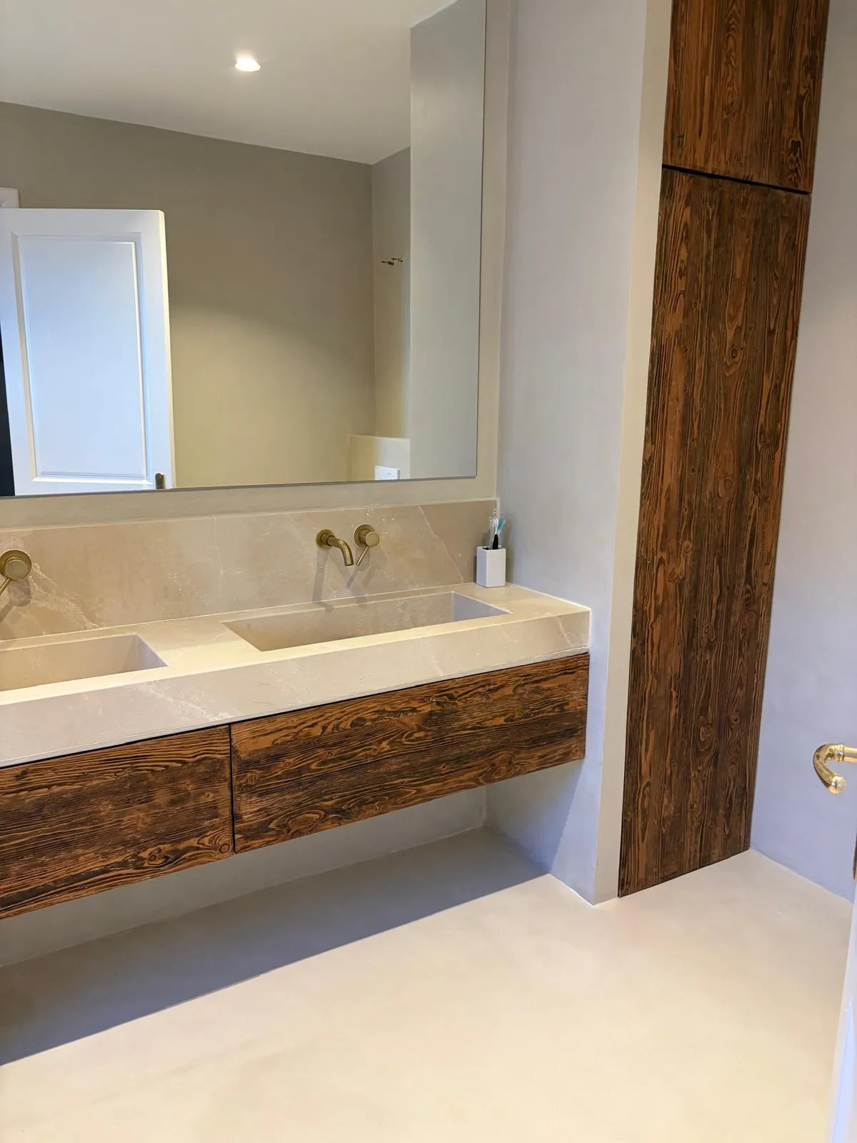 Microcemento en un baño